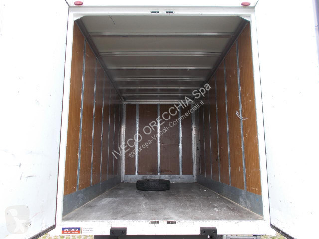 Veicolo commerciale Iveco DAILY 35C14 - 3750