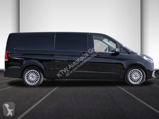 Bedrijfswagen Mercedes