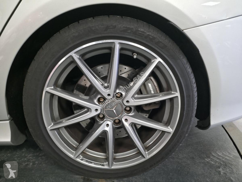 Véhicule utilitaire Mercedes CLA Shooting Brake...