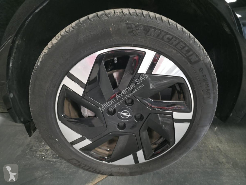 Opel MOKKA Mokka-e - 156  GS Transporter