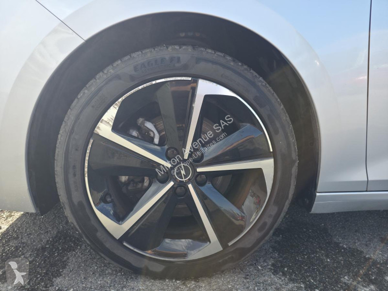 Véhicule utilitaire Opel 1.5 CDTI 130 GS