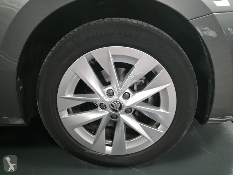 عربة نفعية Skoda OCTAVIA Combi 2.0 TDI - 150 -...