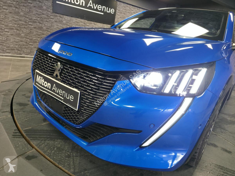 Véhicule utilitaire Peugeot 1.2i PureTech 12V -...