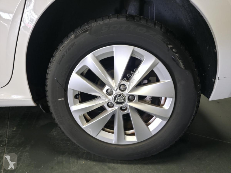 Véhicule utilitaire Skoda KAMIQ 1.0 TSI - 95...
