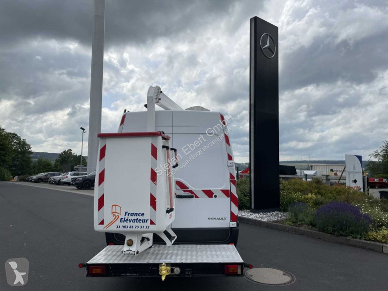 Furgoneta Renault 2.3 dCi / France Elevateur...