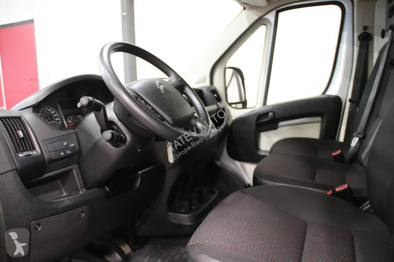 Furgoneta Citroën 35 2.0 BlueHDi 130 L2H2 AIRCO...