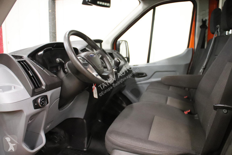 Užitkové vozidlo Ford met nieuwe NIEUWE MOTOR...