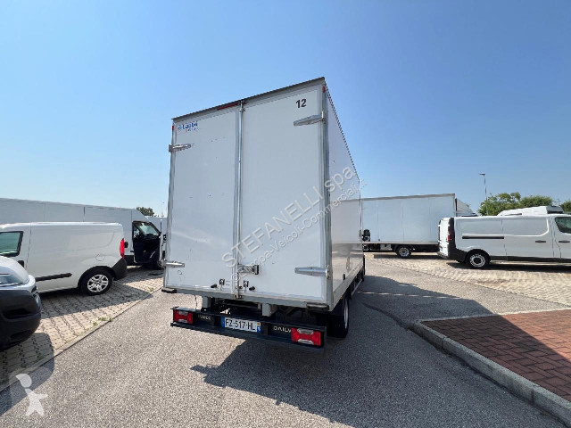 Užitkové vozidlo Iveco DAILY 35C16H3.0 BOX