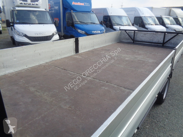 Véhicule utilitaire Ford TRANSIT