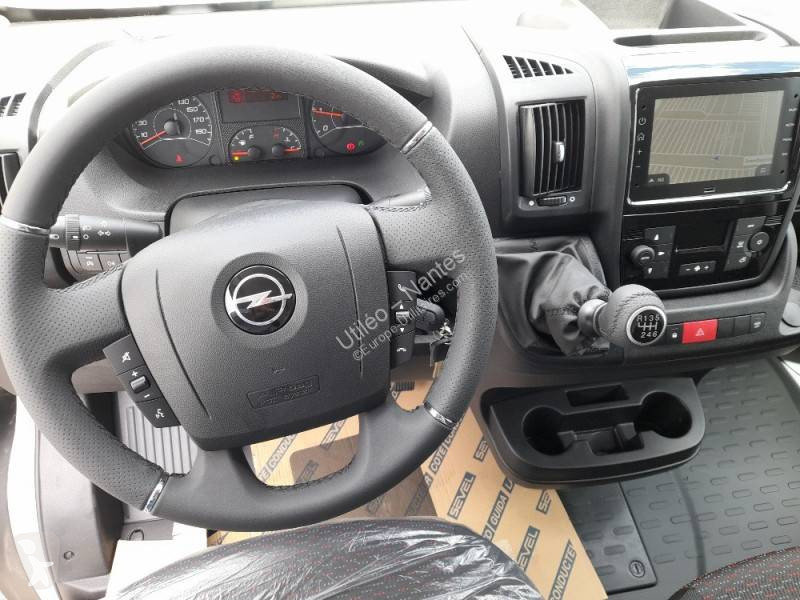 Furgoneta Opel