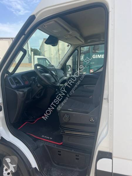 Véhicule utilitaire Iveco