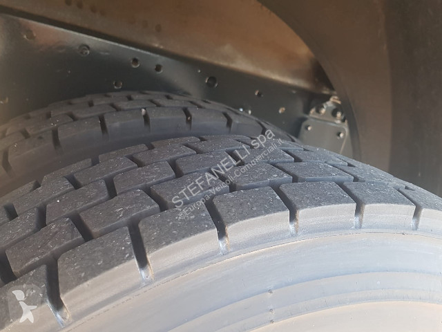 Veicolo commerciale Iveco EUROCARGO ML75E16...