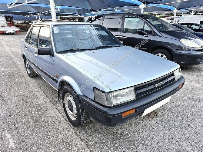 Véhicule utilitaire Toyota