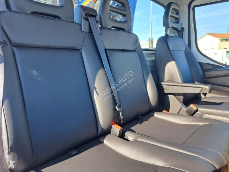 Autoutilitară Iveco 35C18 180CV 3L BENNE PM