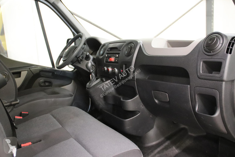 Véhicule utilitaire Renault 2.3 KOELWAGEN...