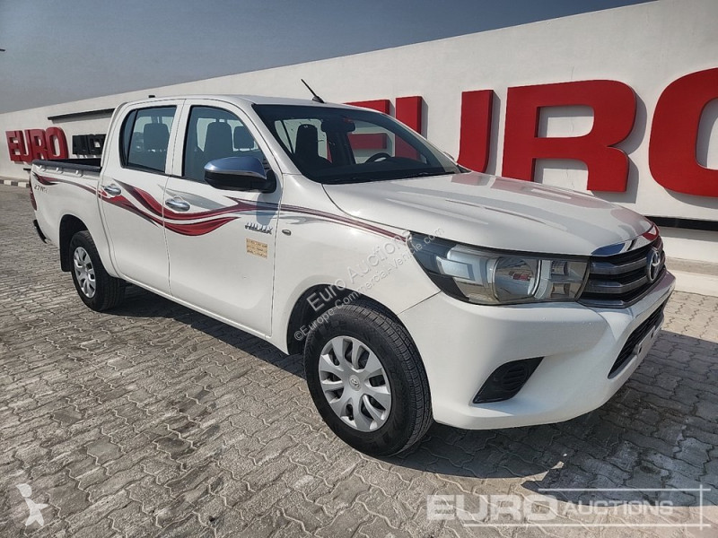 Véhicule utilitaire Toyota Hilux