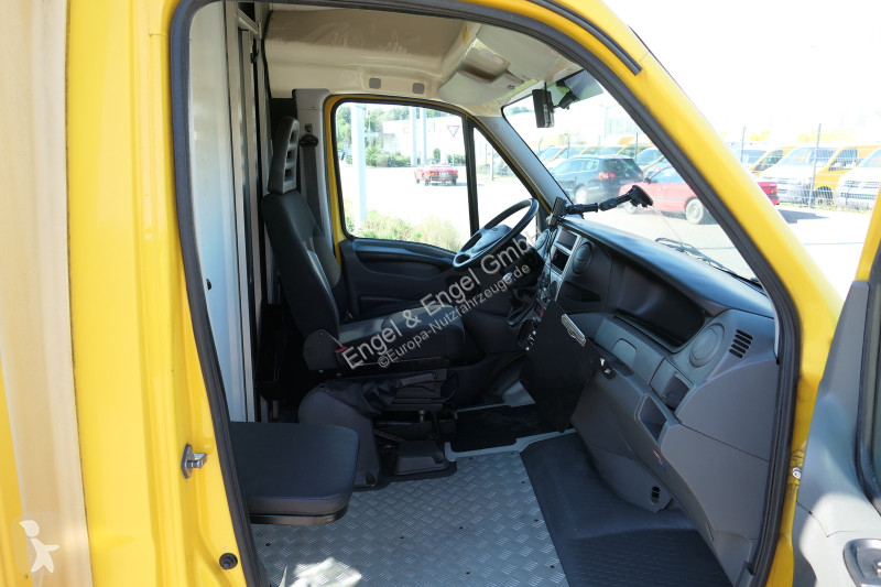 Užitkové vozidlo Iveco Daily 35 S11 C30C...