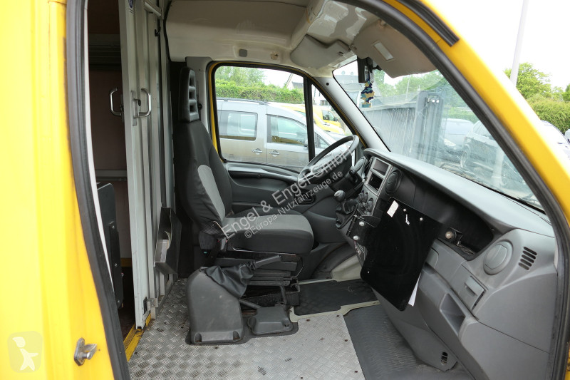 Veicolo commerciale Iveco Daily 35 S11 C30C...