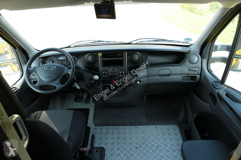 Nyttofordon Iveco Daily 35 S11 C30C AUTOMATIK...