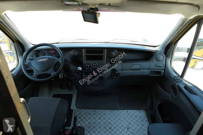 Furgoneta Iveco Daily 35 S11 C30C AUTOMATIK...