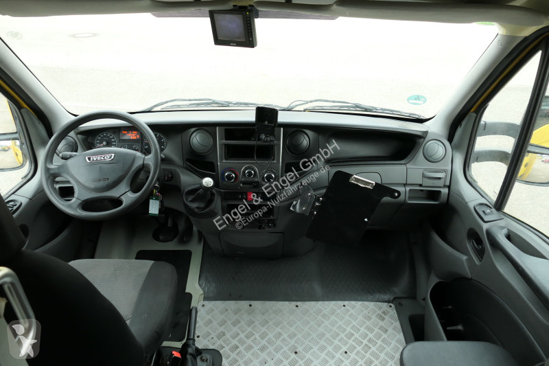 Nyttofordon Iveco Daily 35 S11 C30C AUTOMATIK...