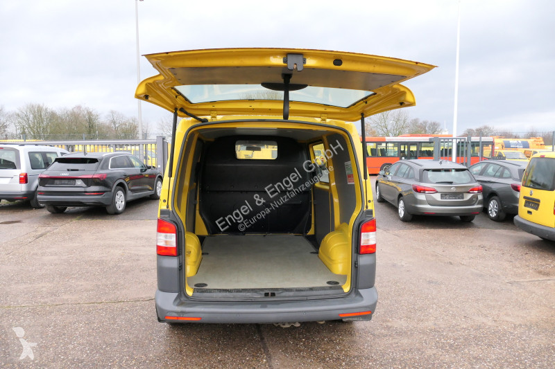 Véhicule utilitaire Volkswagen T5 Transporter...