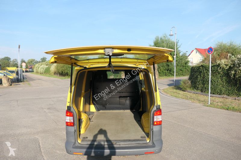 Samochód dostawczy Volkswagen T5 Transporter...