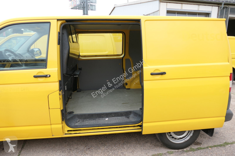 Коммерческий автомобиль Volkswagen T5...