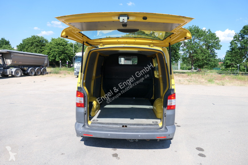 Veicolo commerciale Volkswagen T5 Transporter...