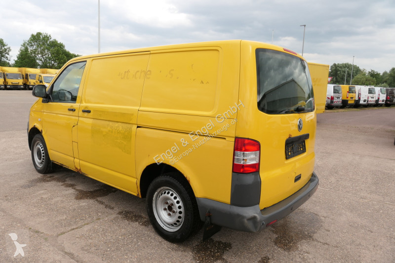 Autoutilitară Volkswagen T5 Transporter 2.0 TDI...