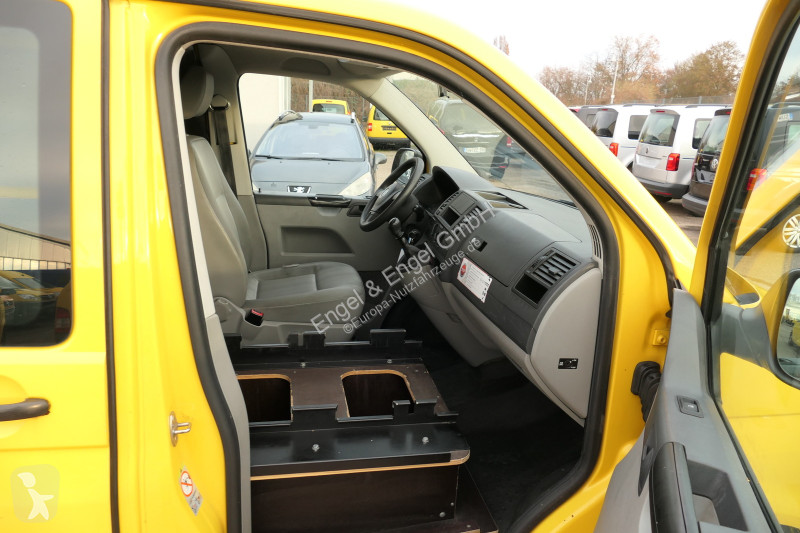 Véhicule utilitaire Volkswagen T5 Transporter...