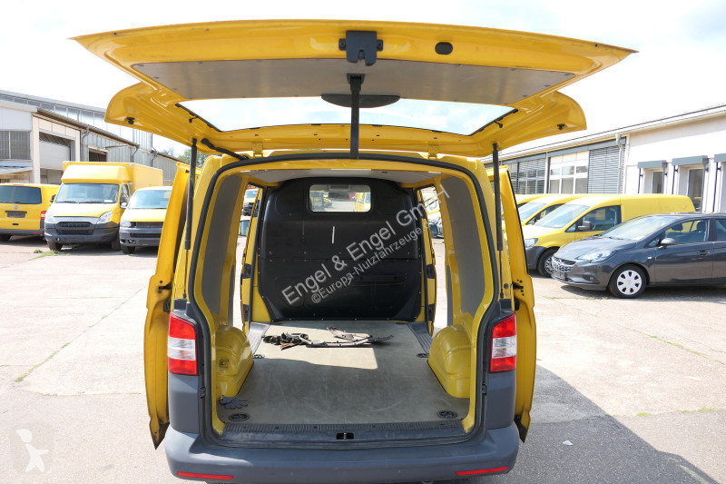 Veicolo commerciale Volkswagen T5 Transporter...