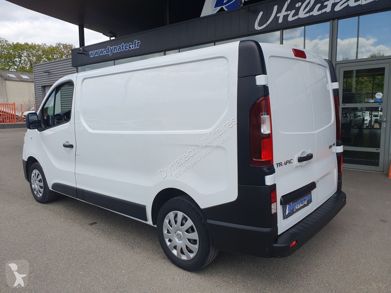 Autoutilitară Renault TRAFIC III FG L1H1 1200...