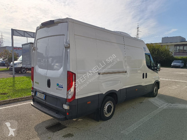 Veículo utilitário Iveco DAILY 35S16 V FRIGO