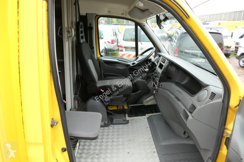 Furgoneta Iveco Daily 35 S11 C30C AUTOMATIK...