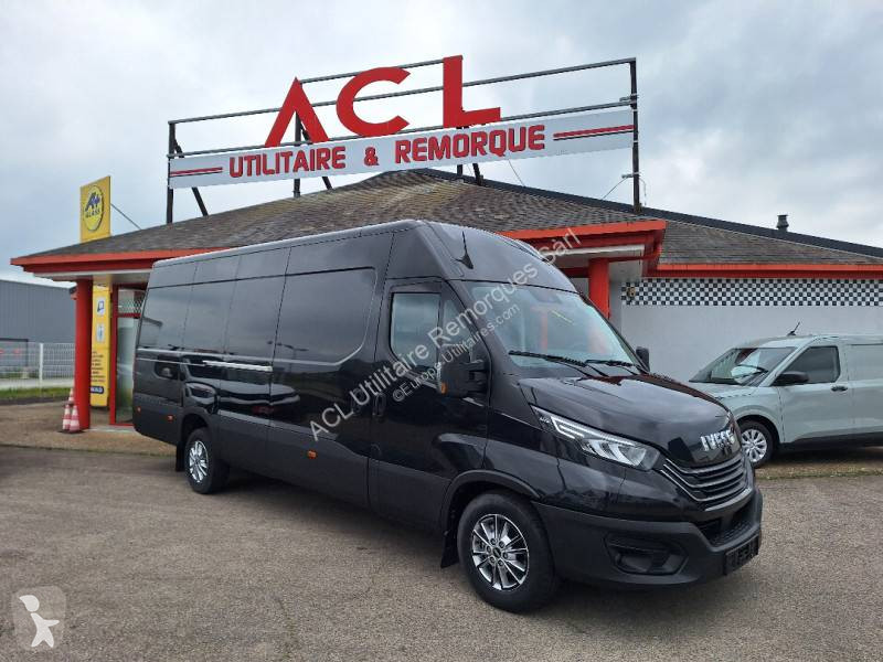 Furgoneta Iveco