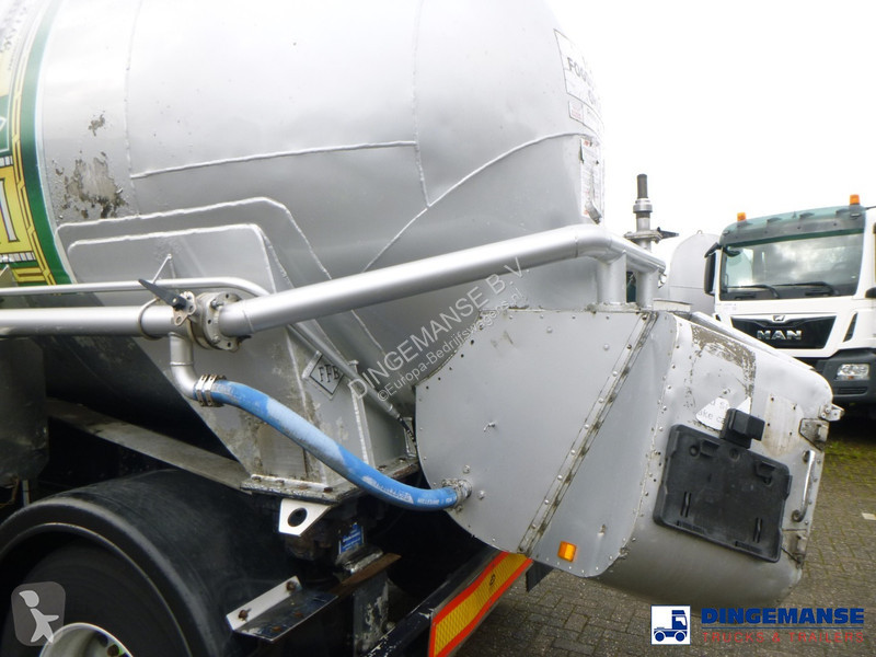 Bedrijfswagen   Powder tank alu 38 m3 (tipping)