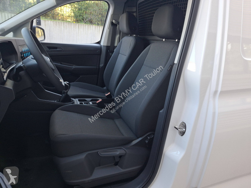 Véhicule utilitaire Volkswagen CADDY CARGO 2.0...