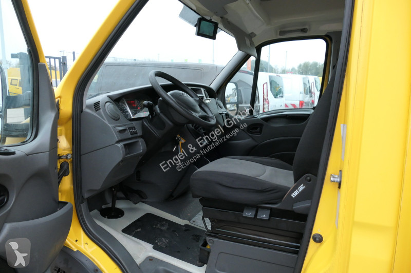 Furgoneta Iveco Daily 35 S11 C30C AUTOMATIK...