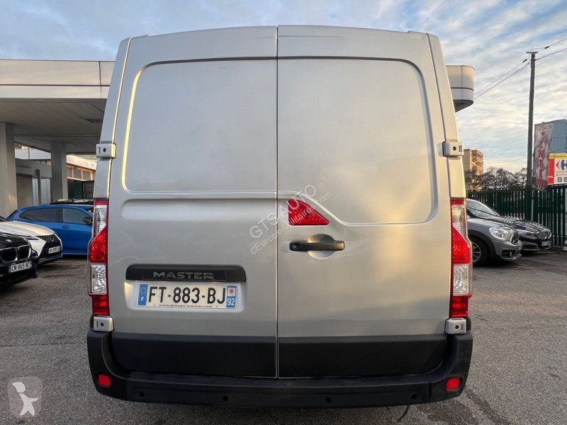 Autoutilitară Renault MASTER III FG F2800 L1H1...