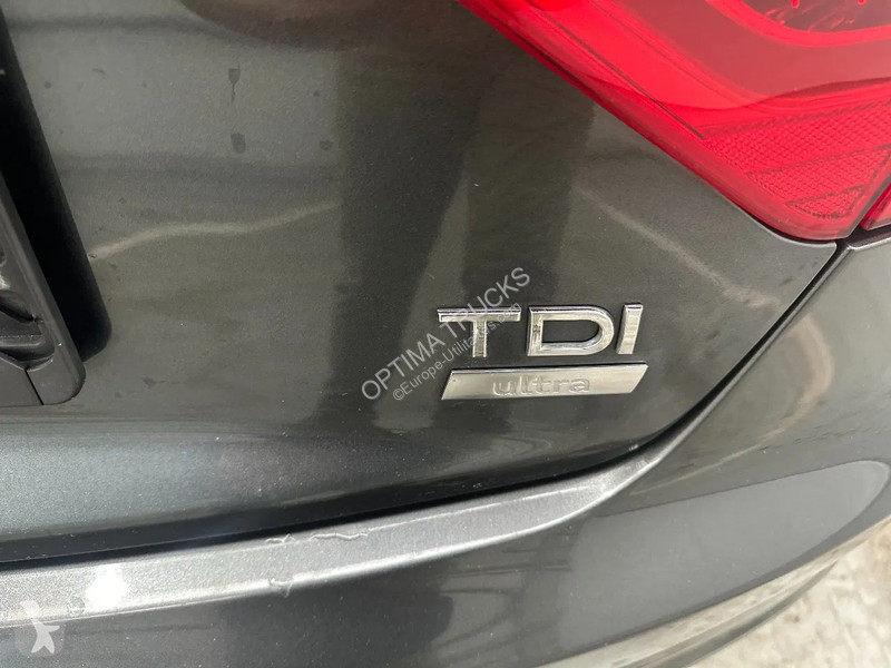 Véhicule utilitaire Audi Sportback S-Line TDI...