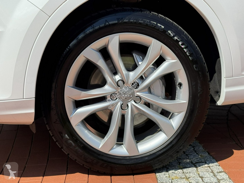 Véhicule utilitaire Audi Q7