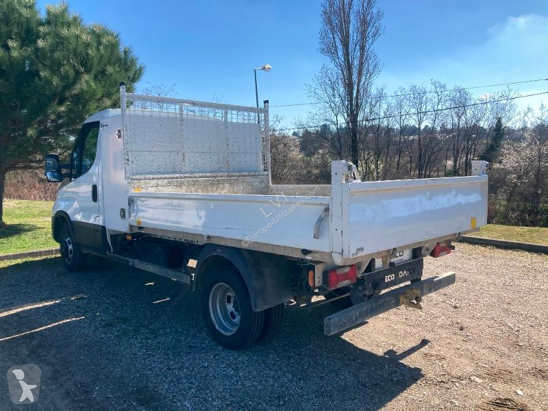 Bedrijfswagen Iveco CCb 35C16H3.0 Empattement...