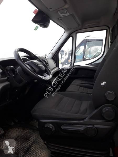Véhicule utilitaire Iveco