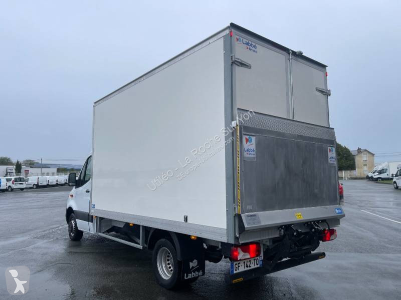 Véhicule utilitaire Mercedes