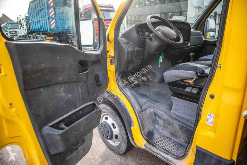 Véhicule utilitaire Iveco 50C13