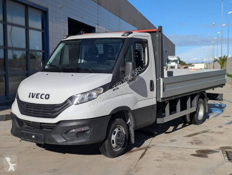 Véhicule utilitaire Iveco