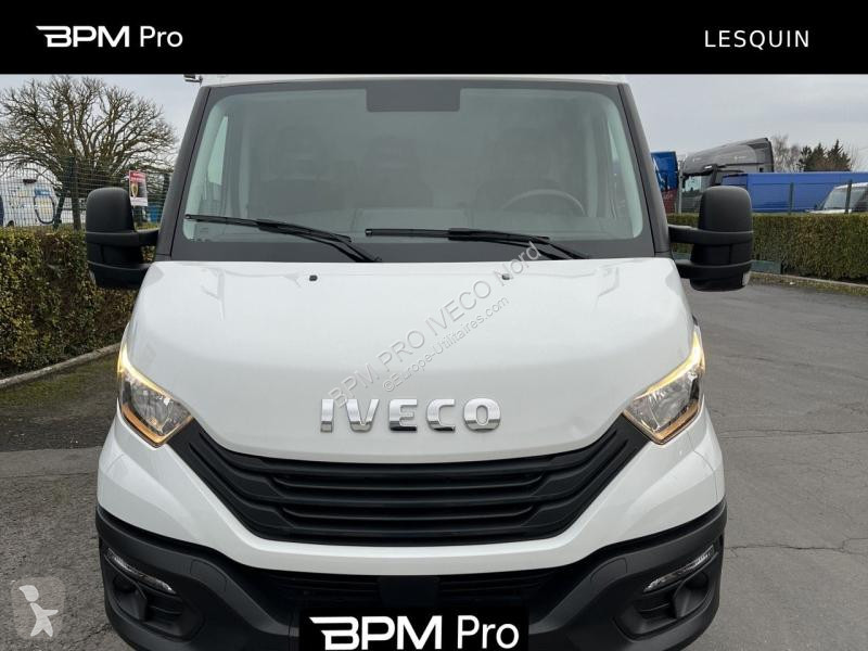Veicolo commerciale Iveco 35S Fg 35S14 V12