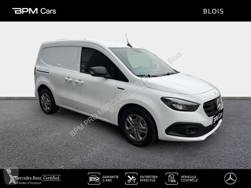 Véhicule utilitaire Mercedes e Long Pro
