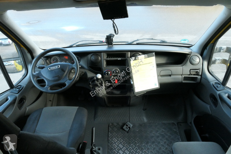 Veicolo commerciale Iveco Daily 35 S11 C30C...